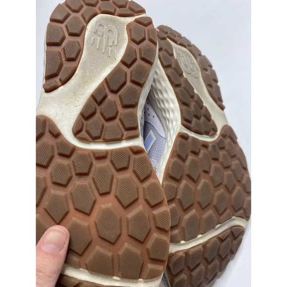 New Balance Women's 520v7 Comfort Sneakers Size 9.5 Purple White | W520MU7 | - Picture 6 of 6